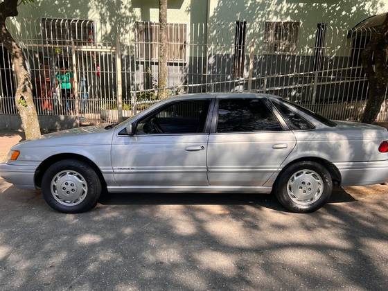 FORD TAURUS 3.0 GL V6 24V GASOLINA 4P AUTOMÁTICO